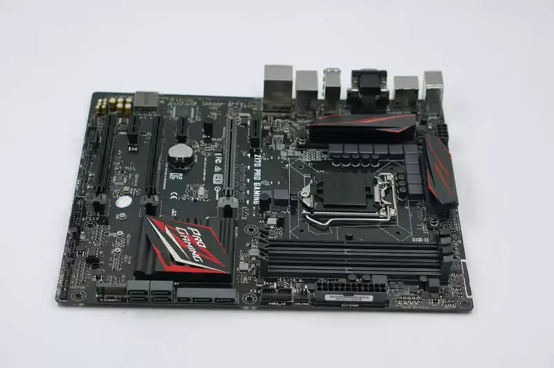 Základní deska Asus Z170-PRO GAMING